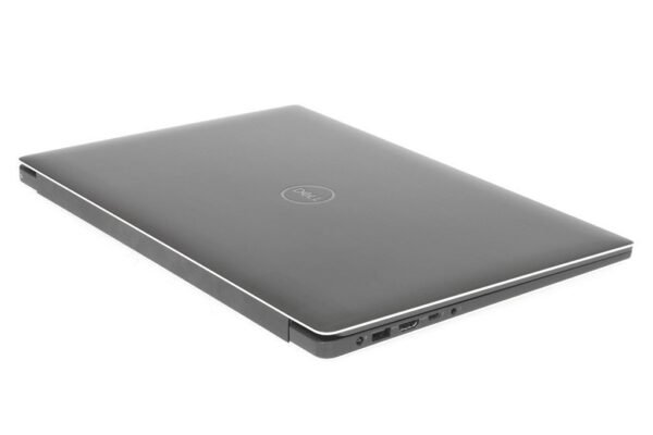 Dell Precision 5540 Core i7-9850H and Quadro T1000